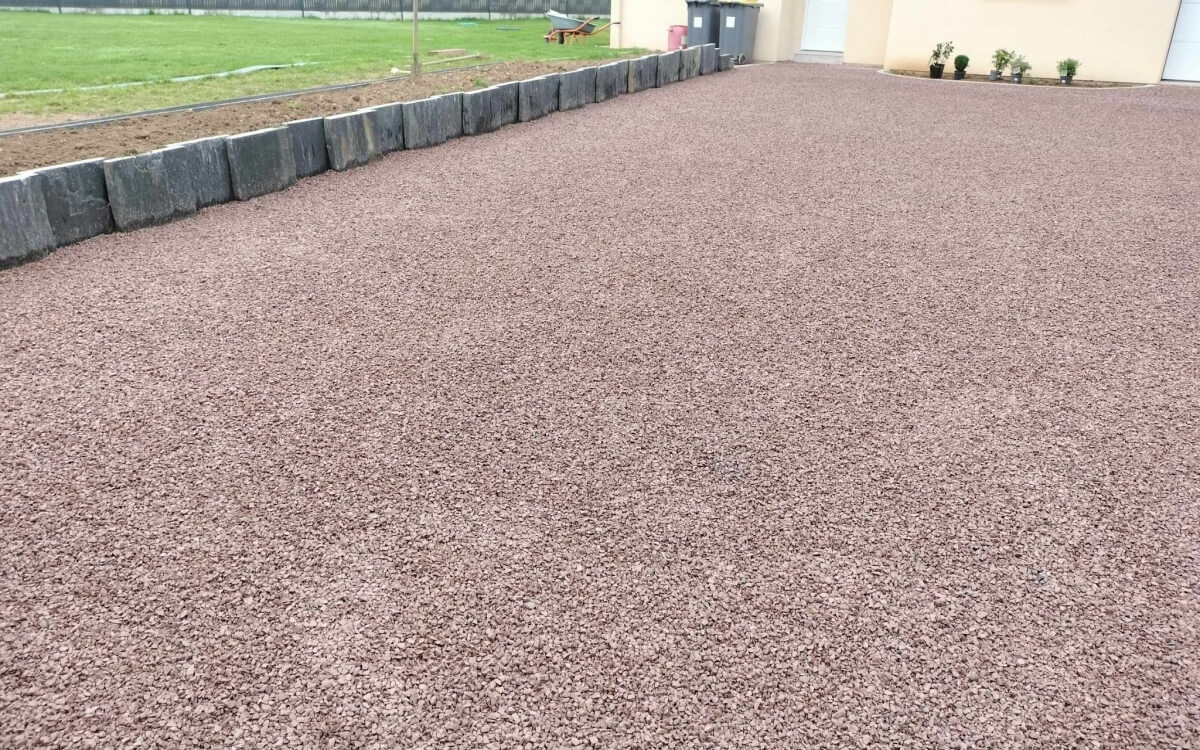 Cration Cour en Gravistar  BOSC BENARD ralise le 01/12/2025