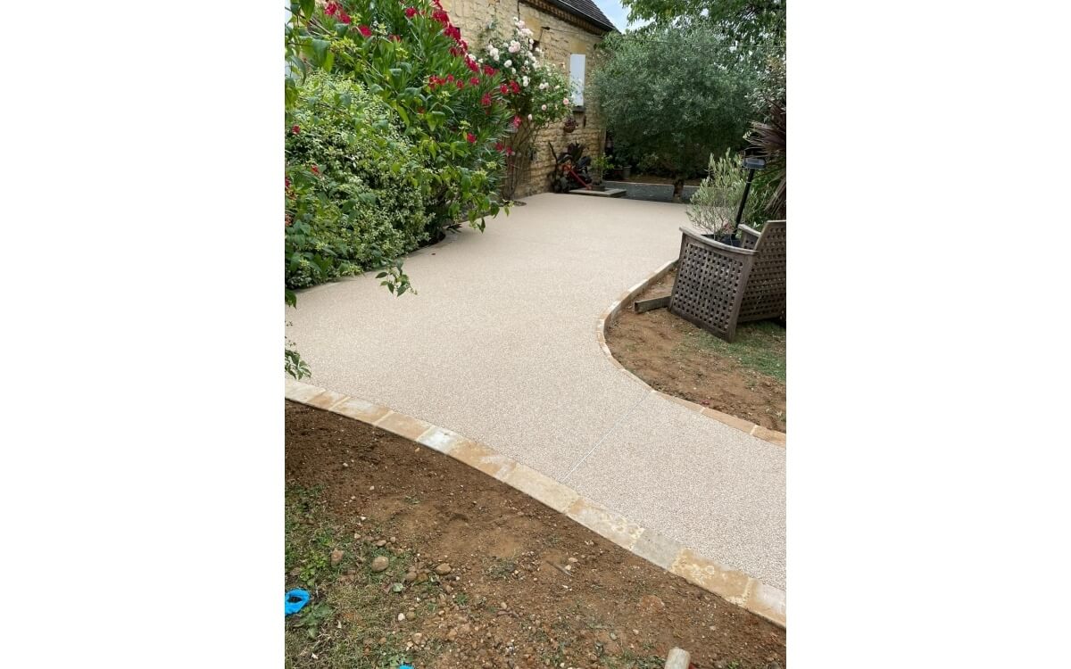 Cr�ation Cour en Hydrostar� � proissans con�ue le 29/10/2025