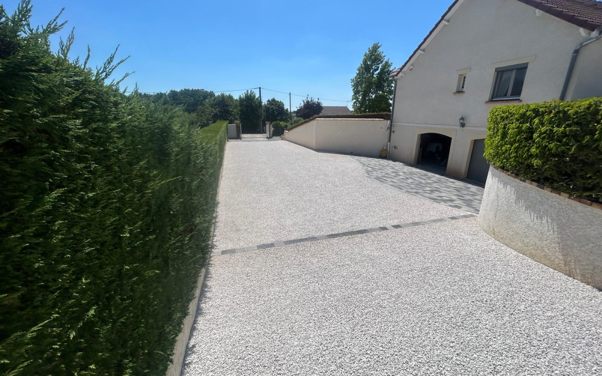 Conception Cour en Alv�ostar, Gravistar et Pav� Marjolaine cr��e le 19/05/2026