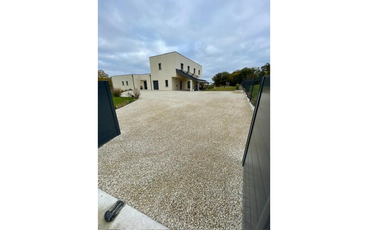 Cr�ation Cour en Gravistar � VENDOME r�alis�e le 15/06/2026
