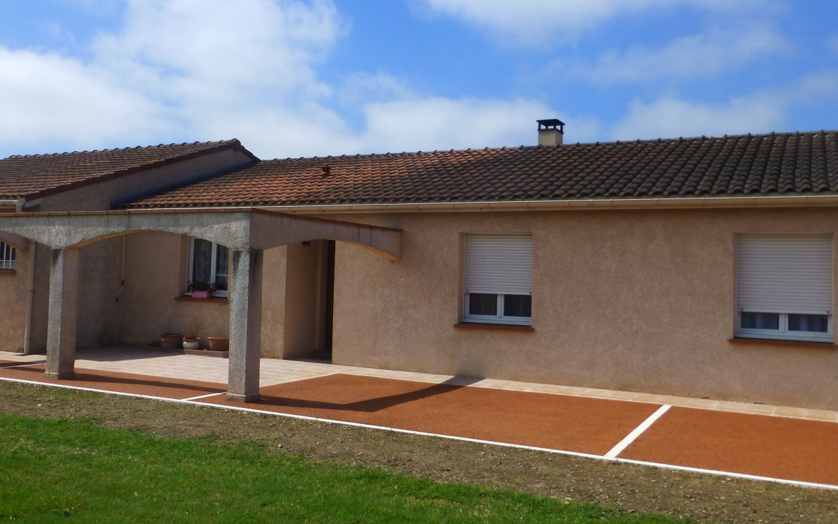 Cration Cour en bton drainant  Noe conue le 15/01/2018