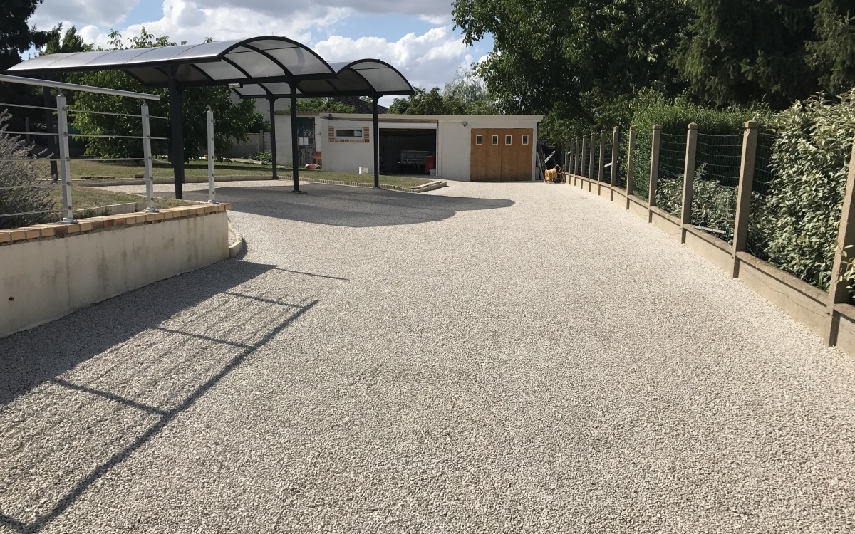 Conception Cour en Alvostar  Saint-Remy-sur-Avre cre le 31/07/2018