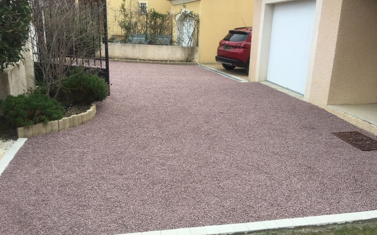 Conception Cour en Alvostar  Saint-Paul-Trois-Chteaux  ralise le 26/03/2018