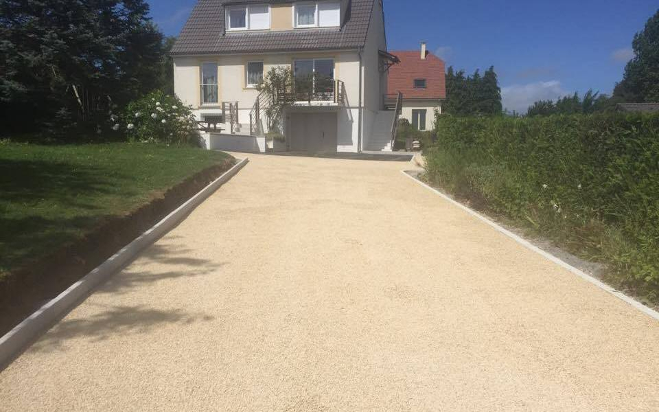 Conception Cour en Gravistar  Octeville-sur-Mer  cre le 27/03/2018