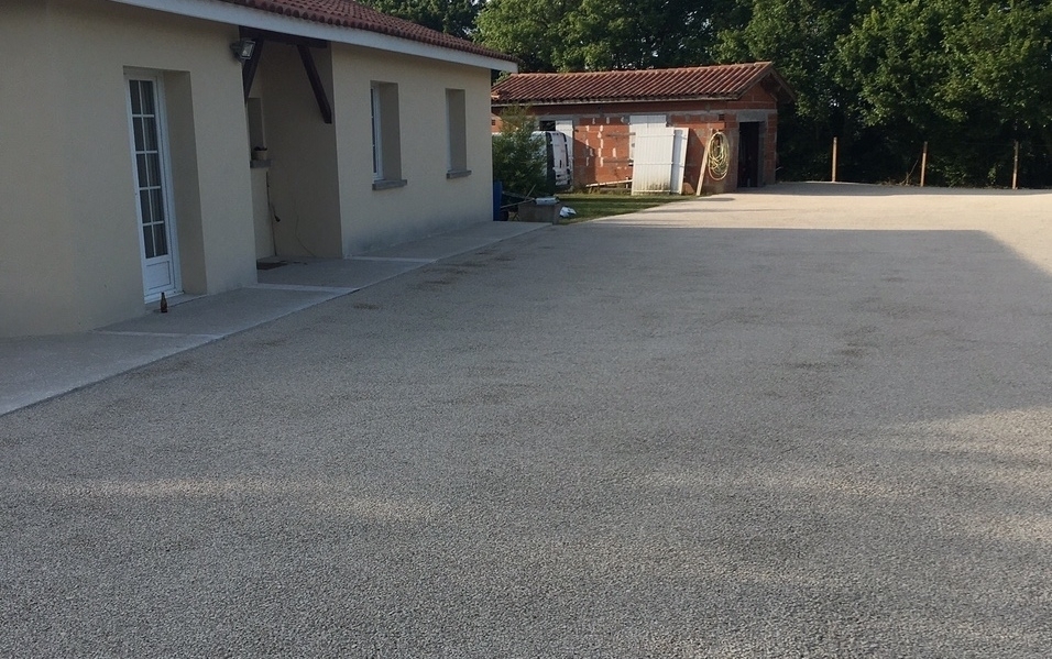 Cration Cour en Gravistar  - Landes ralise le 30/04/2025