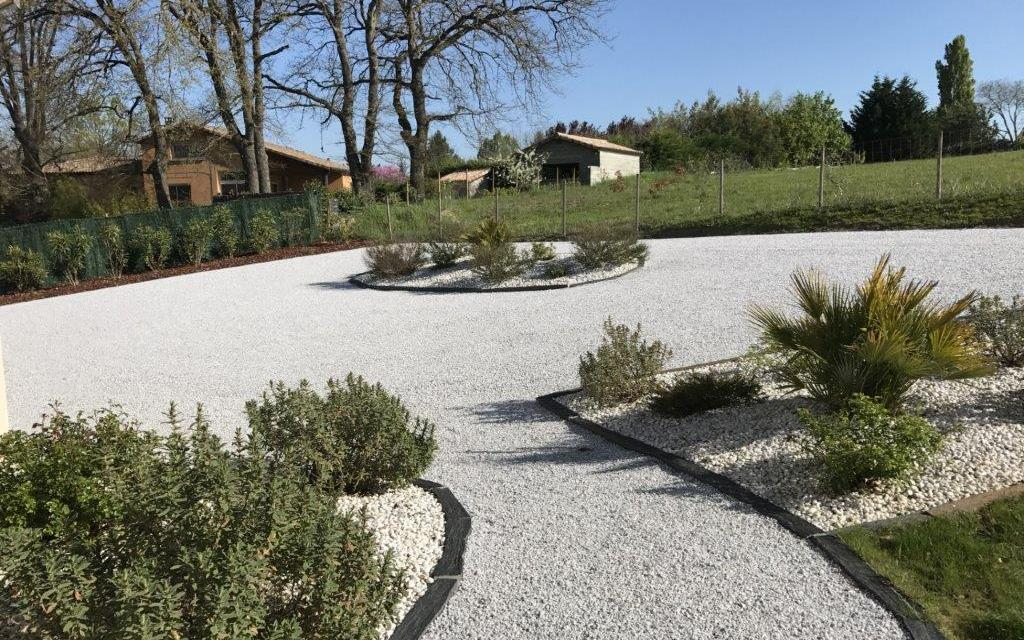 Ralisation Cour en Gravistar - Entreprise Nadau en haute Garonne  Verfeil cre le 19/07/2018