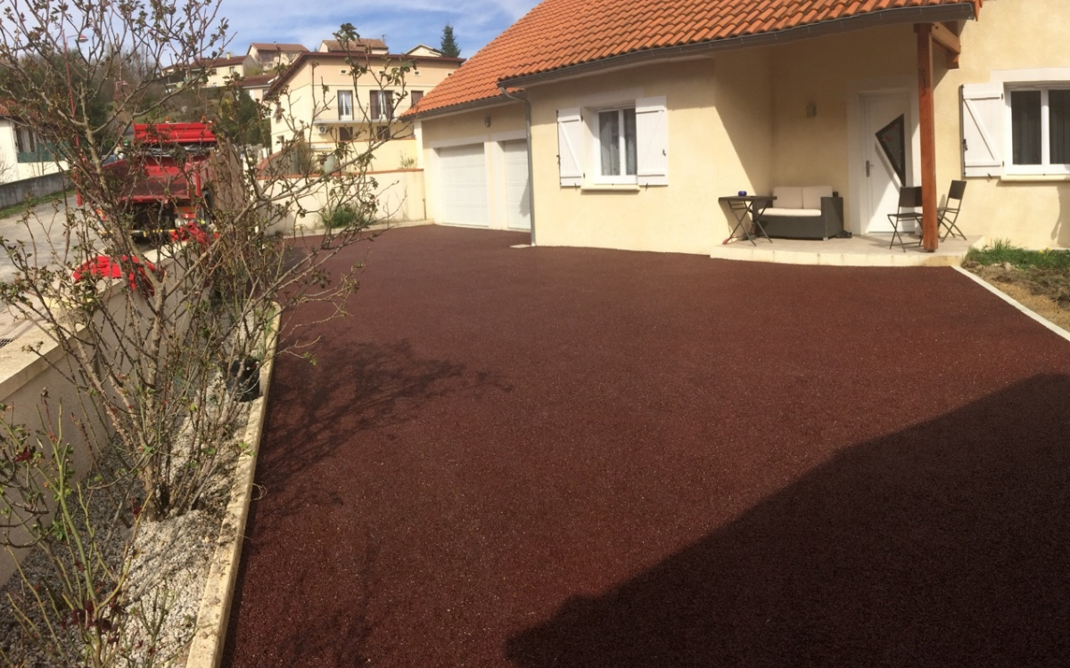 Cration Cour en Stardraine - Entreprise Chierici  Viviez ralise le 21/09/2018
