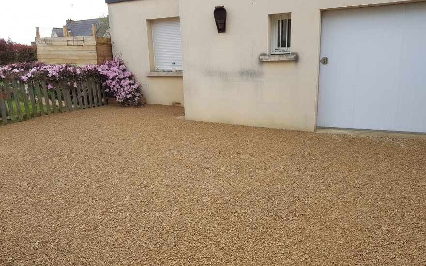Ralisation Cour en Alvostar - Ctes d'Armor conue le 27/11/2018