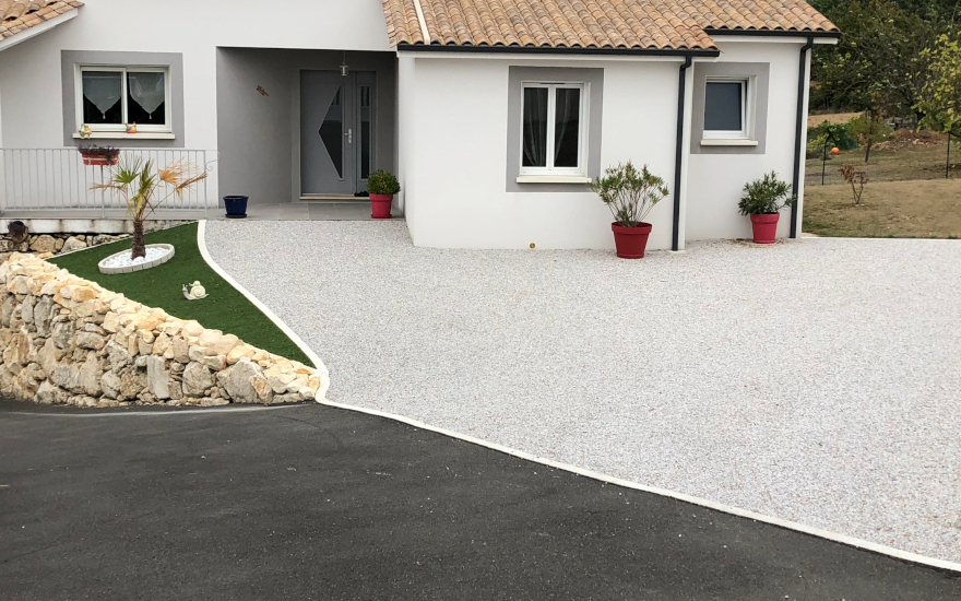 Conception Cour en Alvostar et DM Green  Augoul?me cre le 09/01/2019