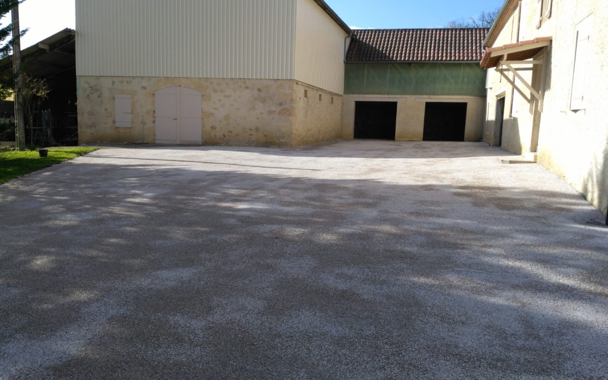 Cration Cour en Gravistar - Gers ralise le 09/03/2020