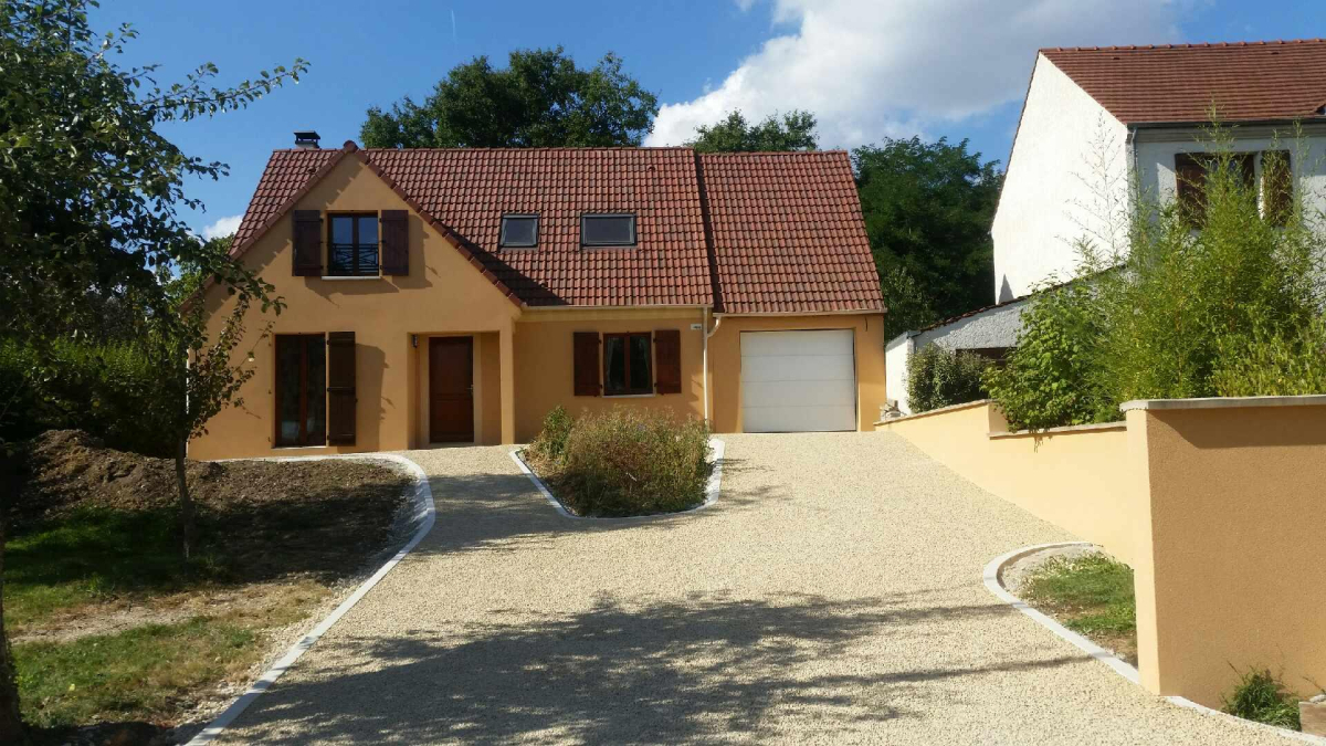 Cration Cour en Alvostar   Breuillet ralise le 11/09/2020