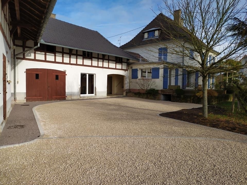 R�alisation Cour en Alv�ostar�  � Hagueneau con�ue le 18/09/2020
