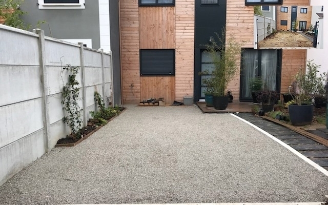 Ralisation Cour en Alvostar  Champigny-sur-Marne cre le 20/02/2018