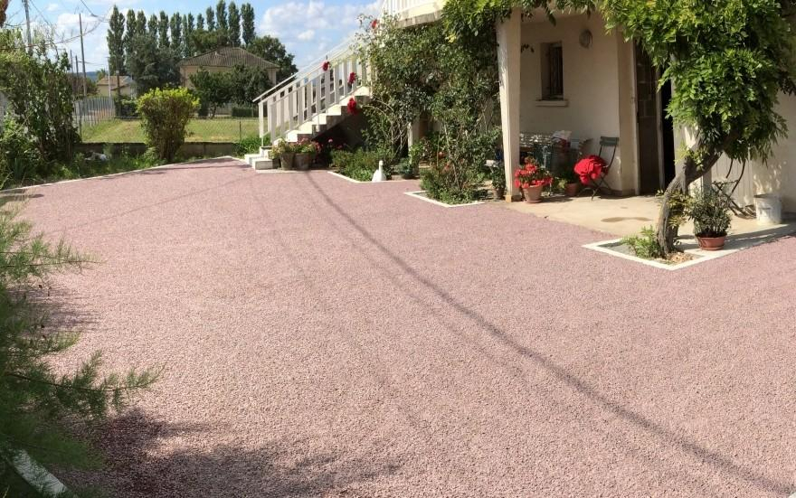 R�alisation Cour en Gravistar� rouge � G� con�ue le 13/12/2025