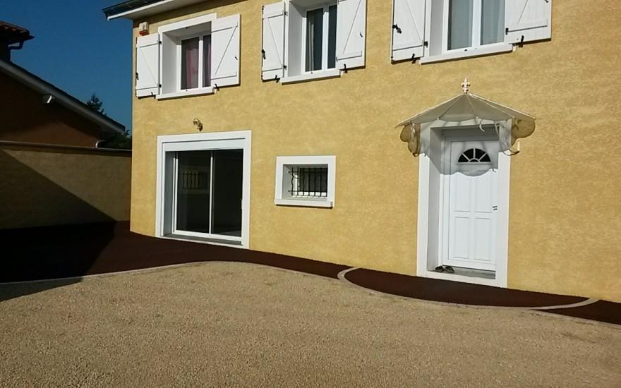 Conception Cour en Alv�ostar� et Stardraine� � Quincieux cr��e le 13/12/2025