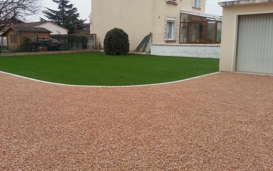 Cration Cour en Alvostar et DM Green  Saint Rmy ralise le 30/04/2025
