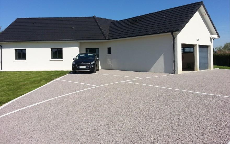 Conception Cour en Gravistar et pav La Couture  Saint Vallier cre le 30/04/2025