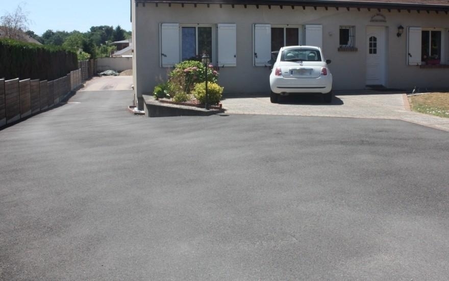 Ralisation Cour en enrob  Orlans conue le 30/04/2025