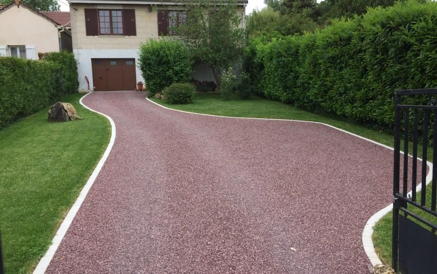 Cration Cour en Alvostar  Osny ralise le 01/05/2025