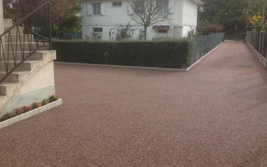 Ralisation Cour en Alvostar  Saint-Ouen-l'Aumone cre le 01/05/2025