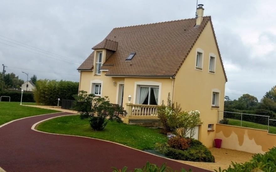 Conception Cour en Stardraine  Hieville ralise le 01/05/2025