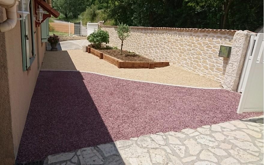 Cration Cour en Alvostar  Rochemaure ralise le 30/04/2025