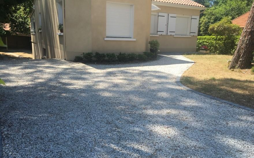 Ralisation Cour en Alvostar  Saint-Brvin-les-Pins conue le 01/05/2025