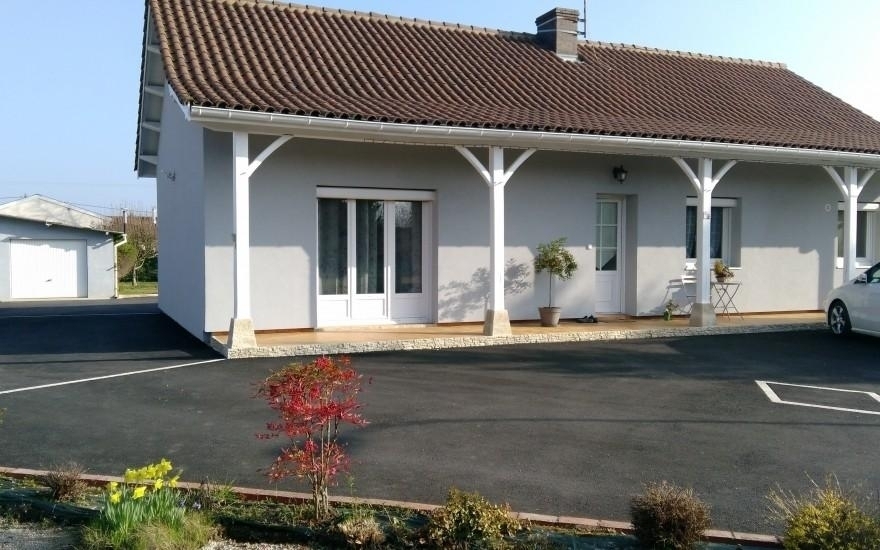 Conception Cour en enrob noir  chaud  Rancy ralise le 30/04/2025