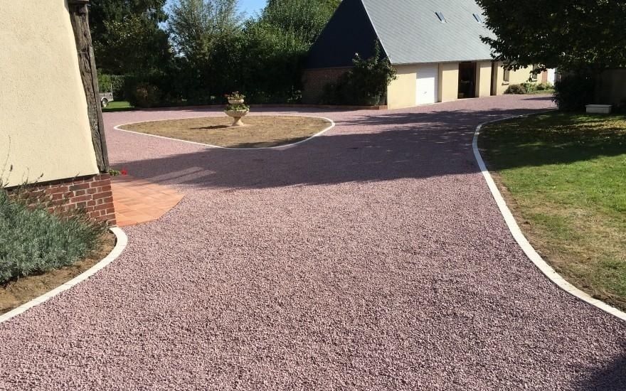 Cration Cour en Gravistar  Bournainville-Faverolles ralise le 01/05/2025