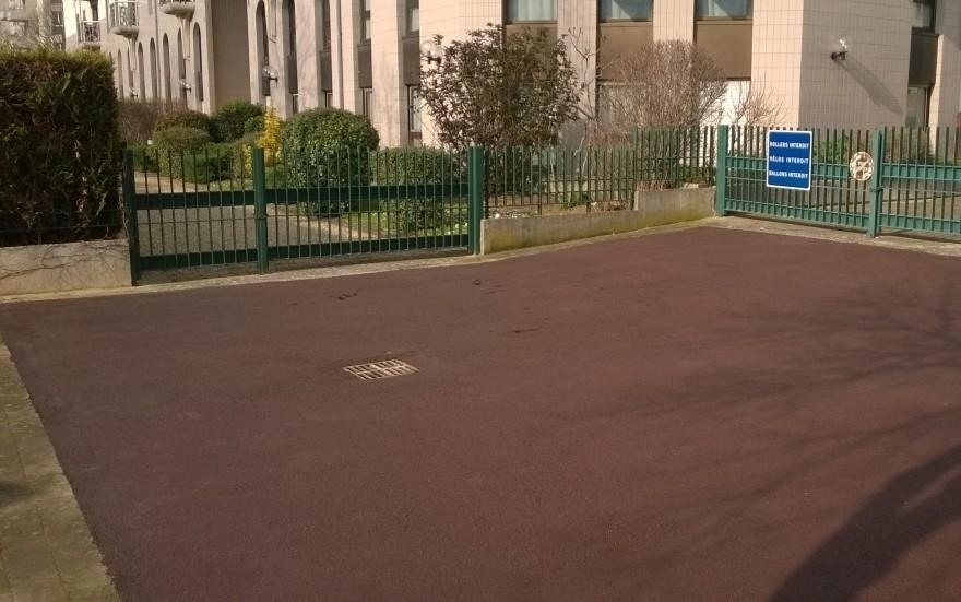 Conception Cour en Stardraine  Puteaux cre le 01/05/2025