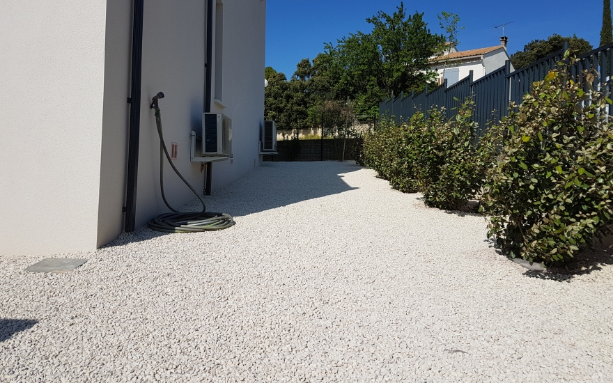 Cration Cour en Alvostar  Boulbon conue le 30/04/2025