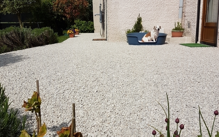 Ralisation Cour en Alvostar  Nieppe conue le 01/05/2025