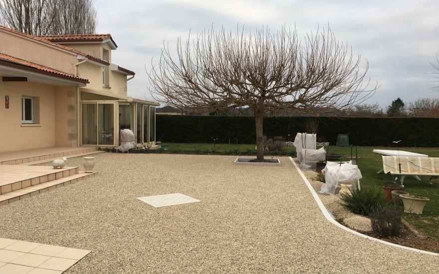 Conception Cour en Alvostar  Neuvic ralise le 01/05/2025
