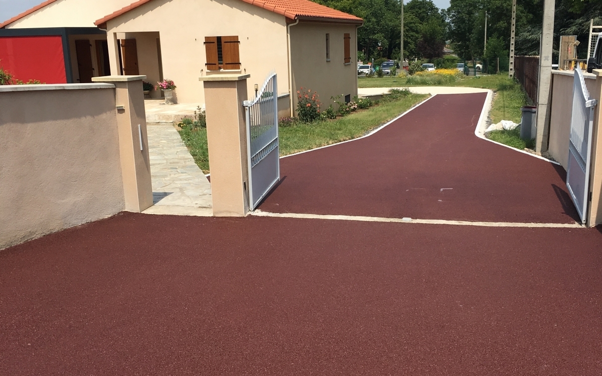 Ralisation Cour en Stardraine  Vic-le-Comte conue le 30/04/2025