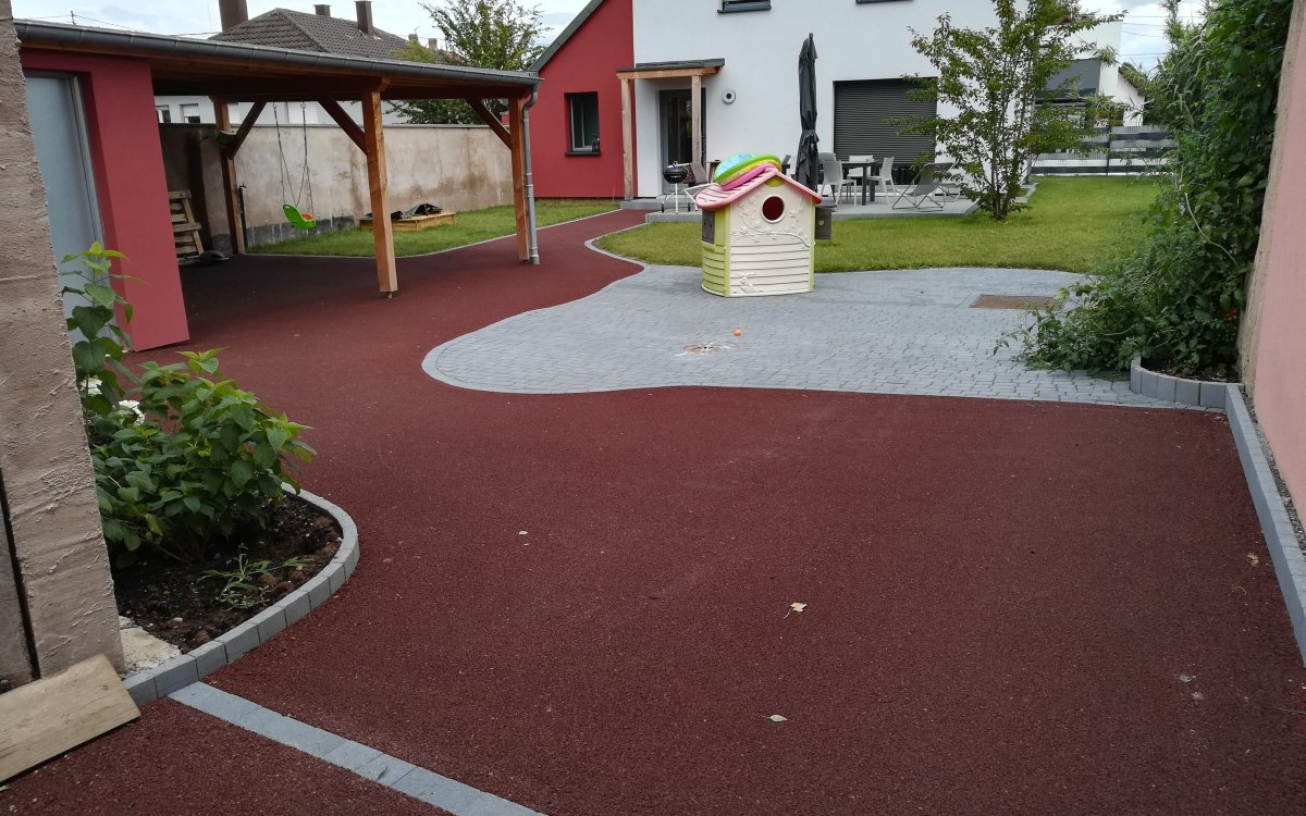 Ralisation Cour en Stardraine  Eckbolsheim conue le 01/05/2025