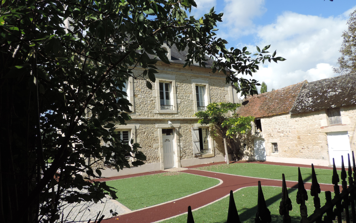 Cration Cour en Stardraine et DM Green  Alenon ralise le 01/05/2025