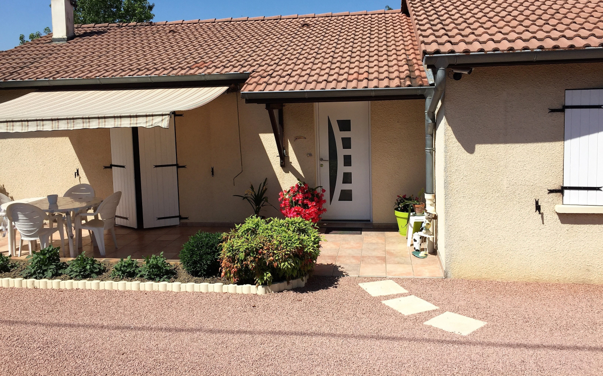 Cration Cour en Alvostar  Bourg en Bresse conue le 30/04/2025