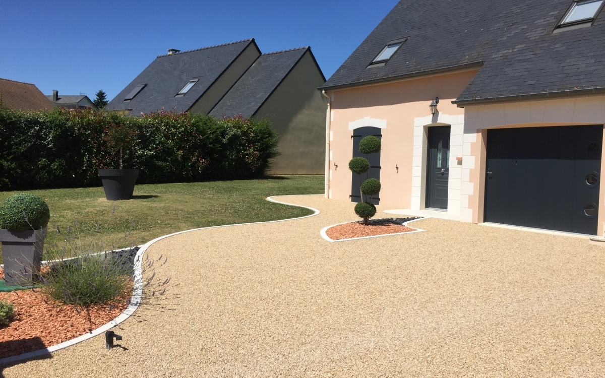Conception Cour en Alvostar  More cre le 30/04/2025