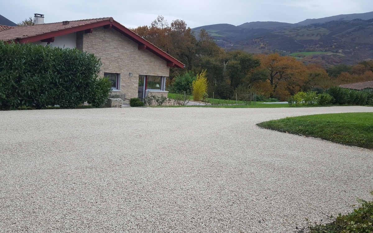 Conception Cour en Gravistar  Ascain ralise le 27/12/2017