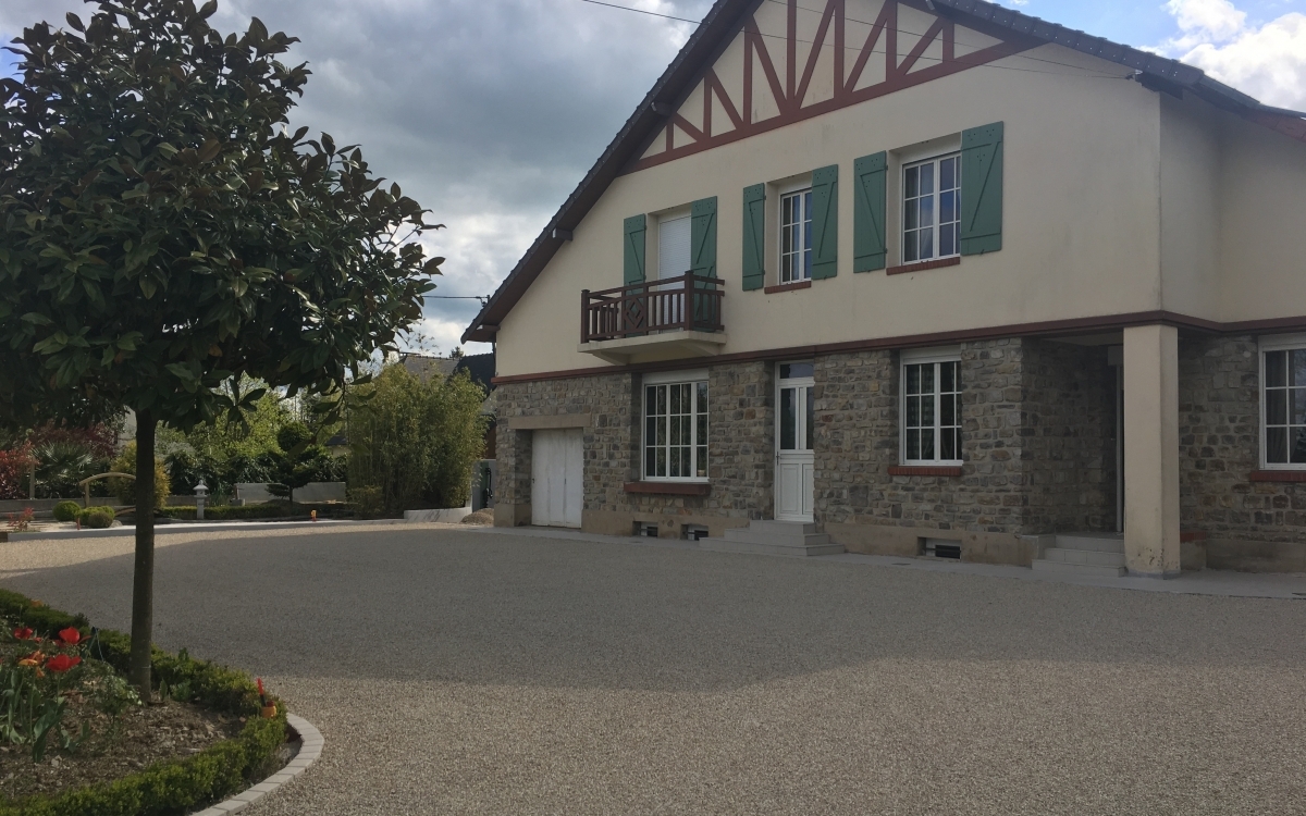 Conception Cour en Gravistar  Sainte-Mre-glise cre le 28/12/2017