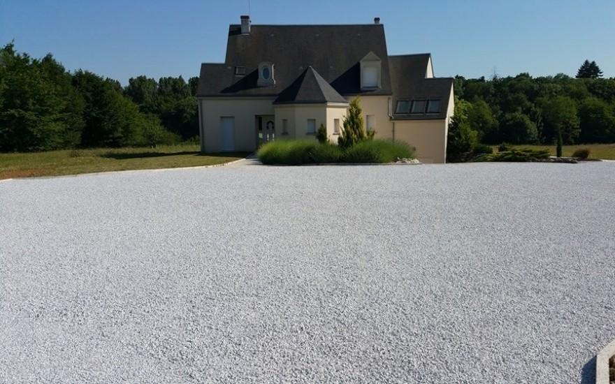 Cration Cour en Gravistar  Vineuil conue le 01/05/2025