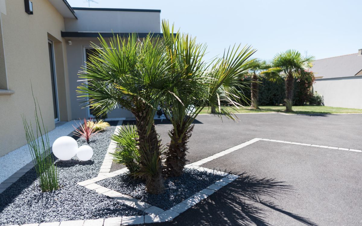 Ralisation Entre de maison en enrob  chaud  Pannec conue le 06/06/2019