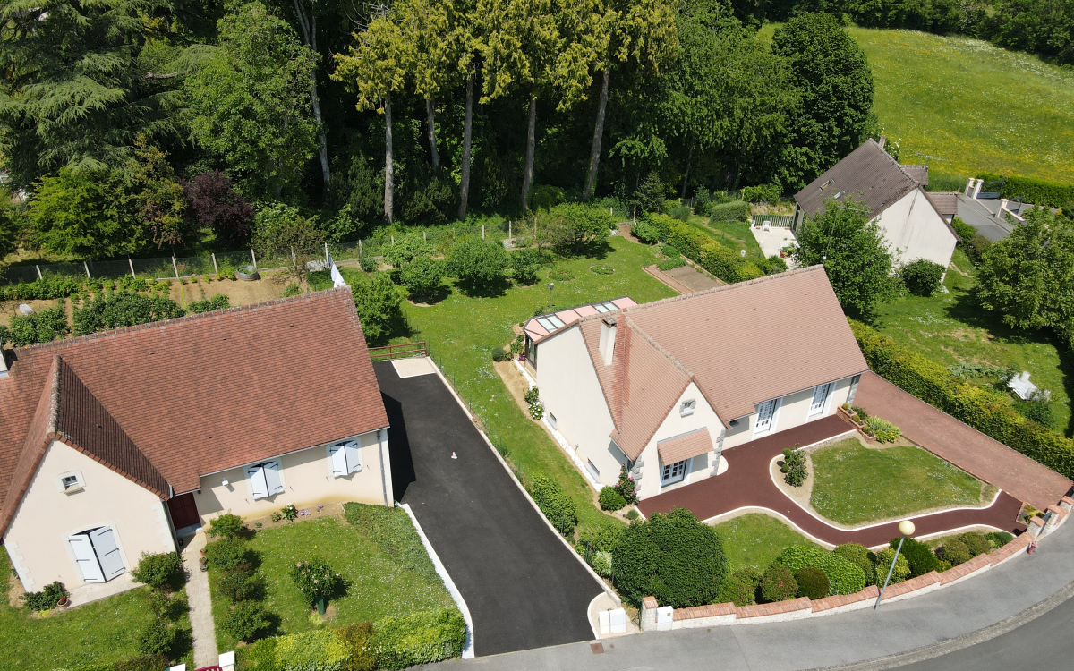 Ralisation Entre de maison en enrob  chaud   BELLEME cre le 08/03/2024