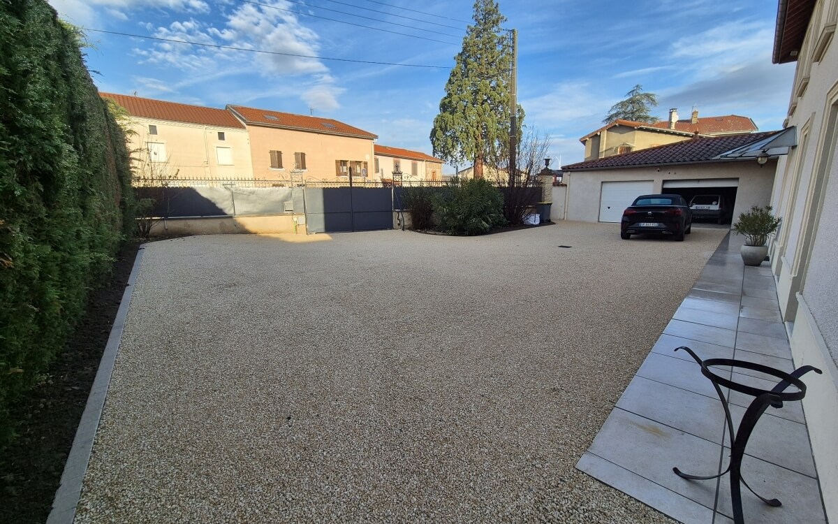 Conception Entre de maison en Gravistar et Pav la couture - Loire cre le 20/12/2024