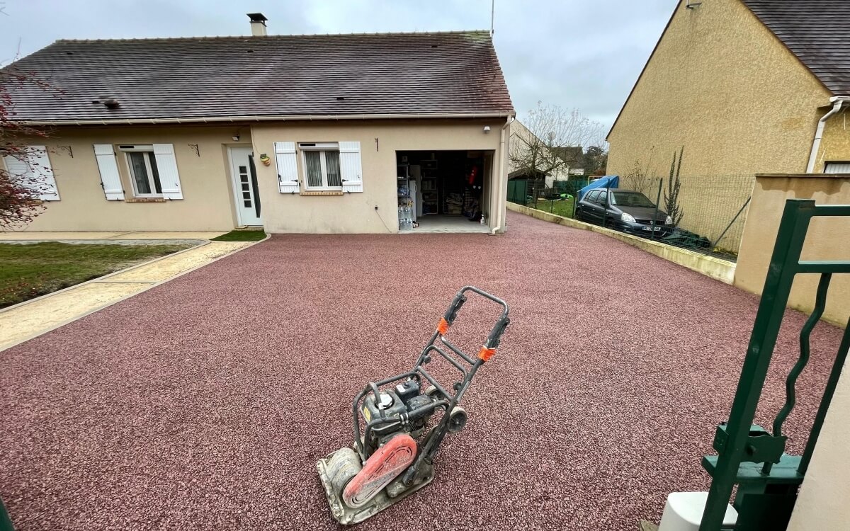 Cration Entre de maison en bordures haute couture, Gravistar, Pav la couture et prparation du terrain  RAMBOUILLET ralise le 02/12/2024