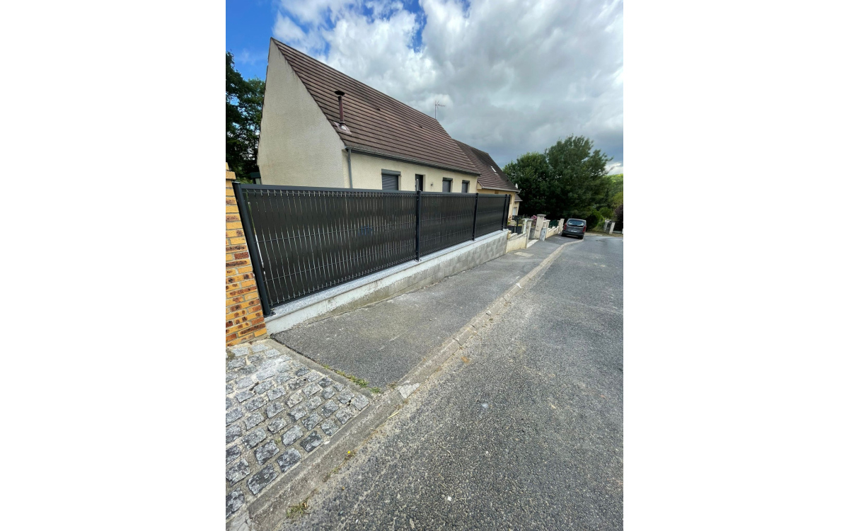 Cration Dm green et Hydrostar et Cloture Rigide avec occultant  PASLY ralise le 01/07/2025