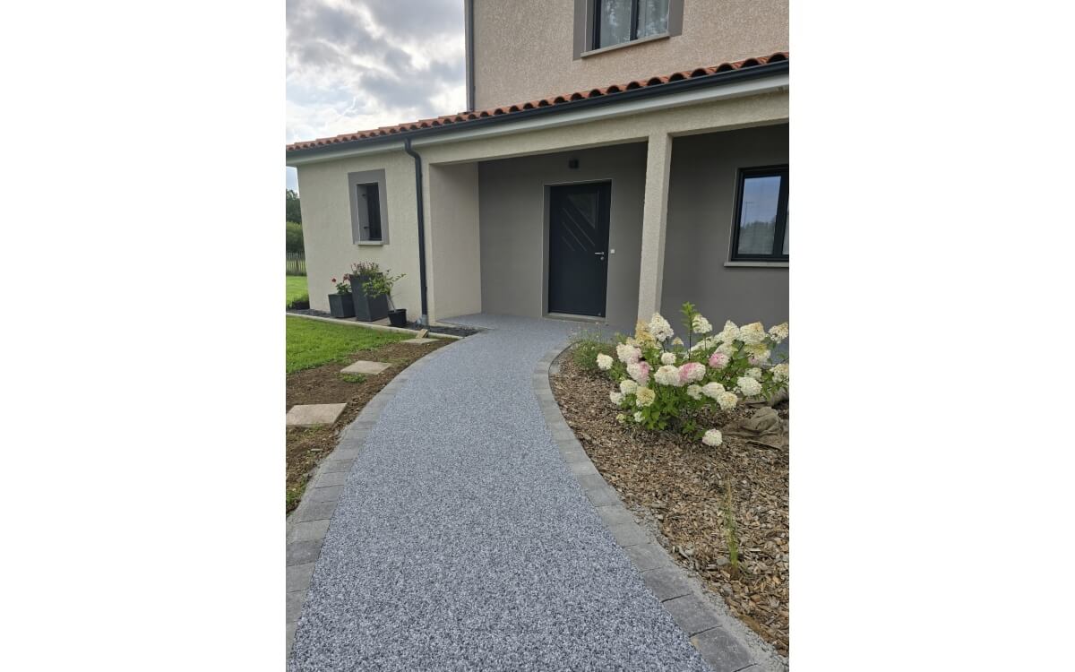 Ralisation Entre de maison en Hydrostar conue le 24/09/2025