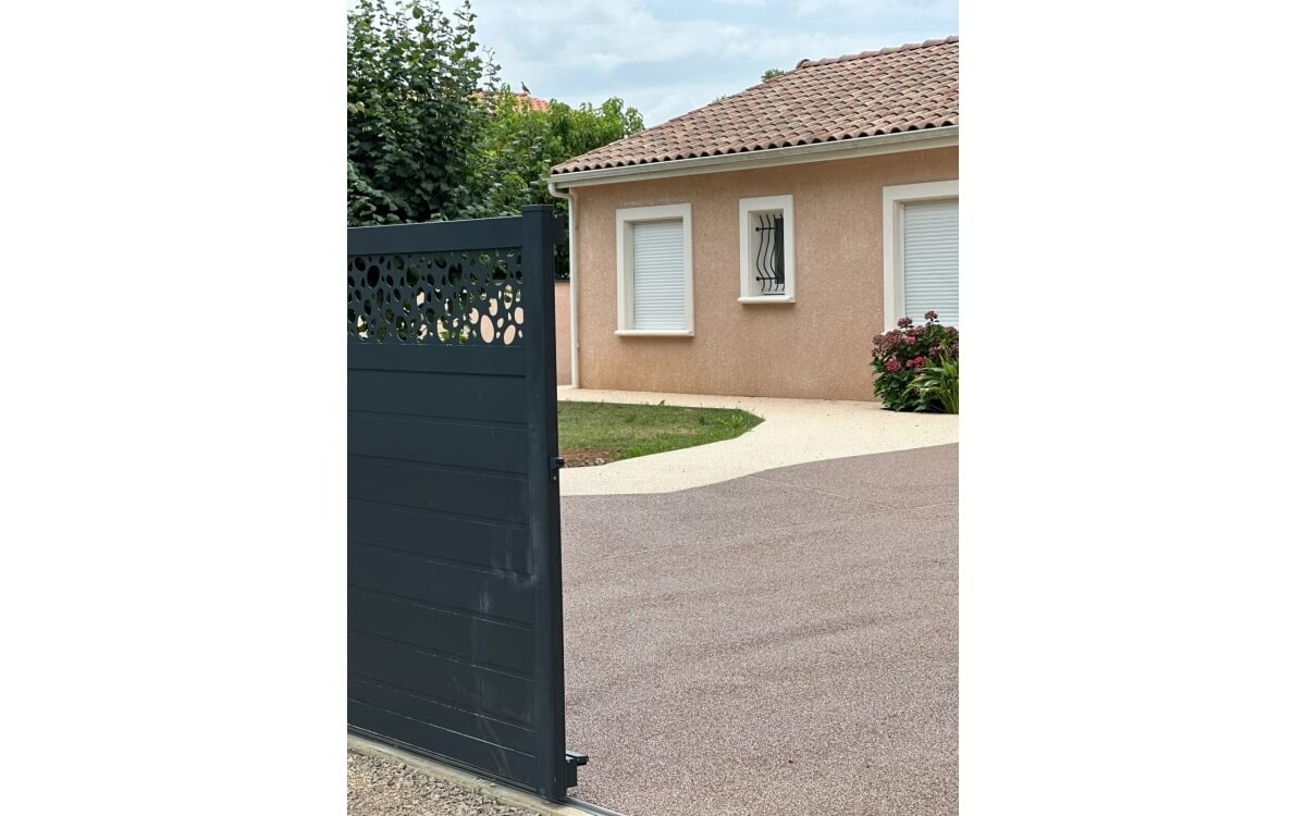 Ralisation Entre de maison en Hydrostar  MARSSAC/TARN cre le 25/07/2025