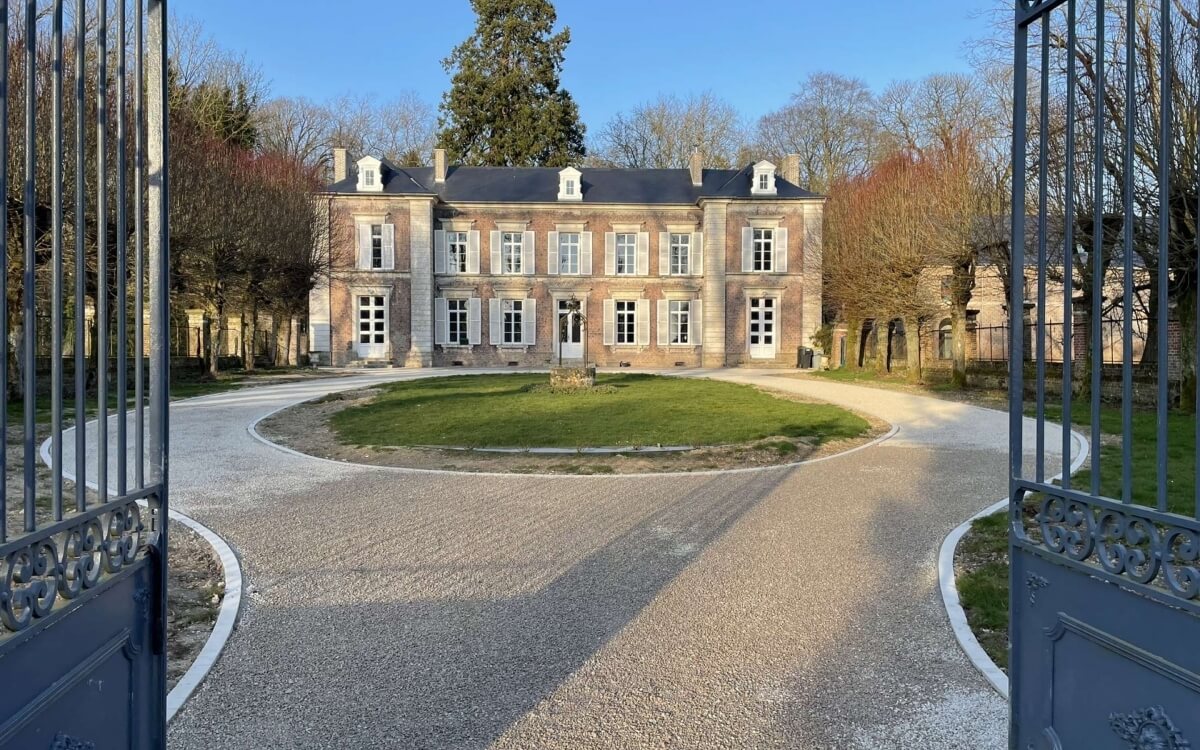 R�alisation Entr�e de maison en Gravistar� et Pav� la couture� � MAUBEUGE con�ue le 24/10/2024