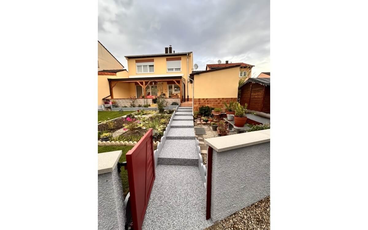 R�alisation Entr�e de maison en Hydrostar� � FEGERSHEIM cr��e le 20/09/2025